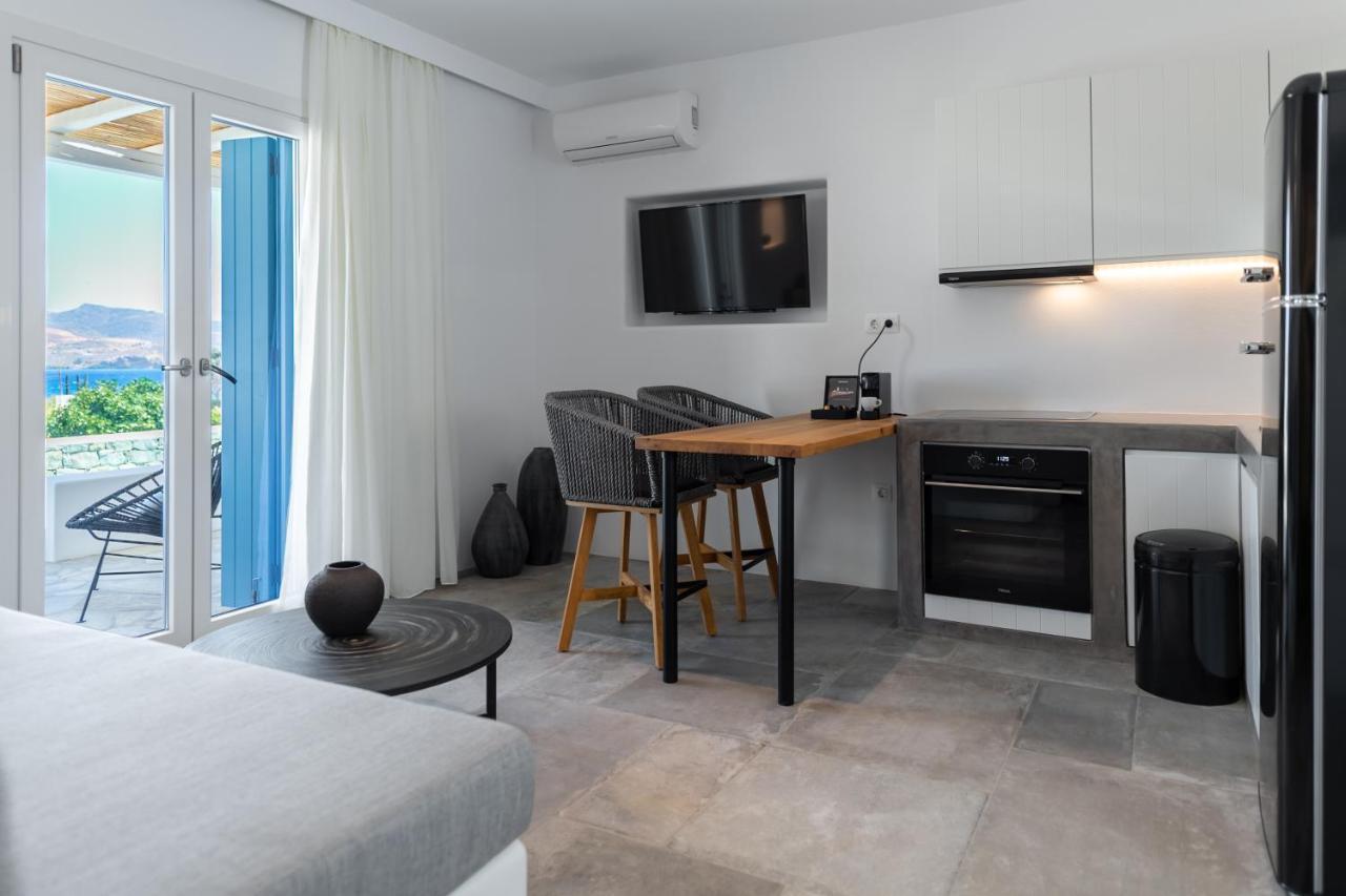 Manesis Suites Πολλώνια Εξωτερικό φωτογραφία